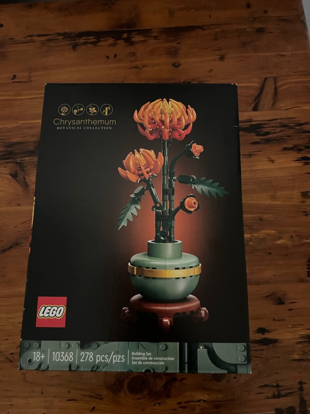 LEGO Chrysanthemum Floral Display - Orange Green Brown